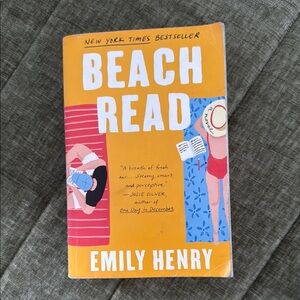Beach Read by Emily Henry